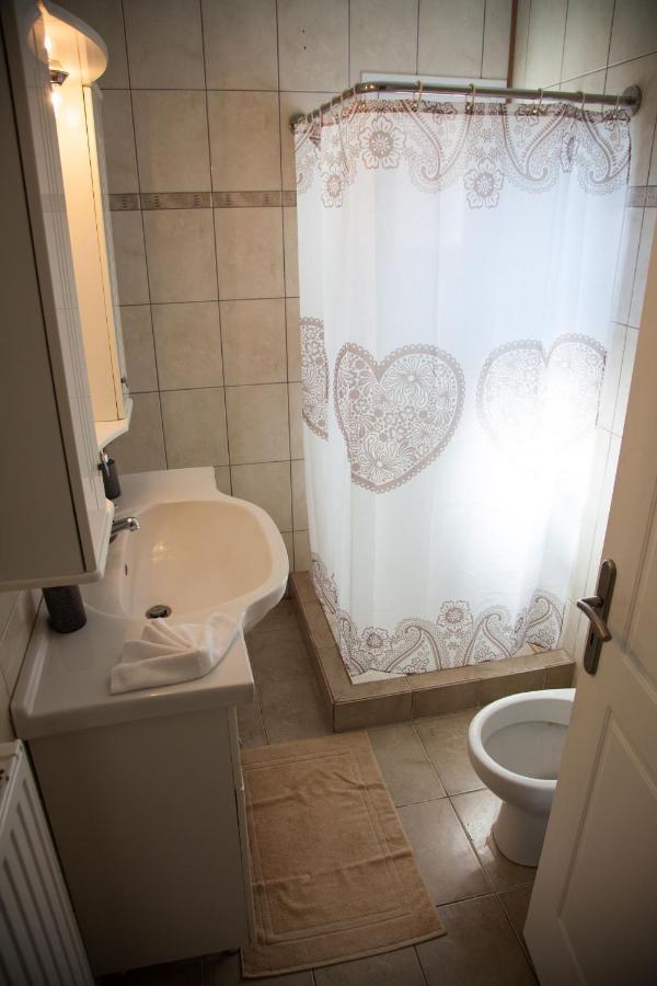 הוילה Lakíthra La Casa D'Estate מראה חיצוני תמונה